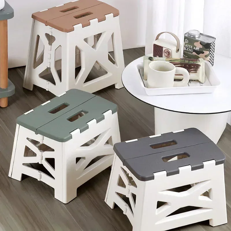 Portable Plastic Folding Stool - Kids Outdoor Seating 评论和价格