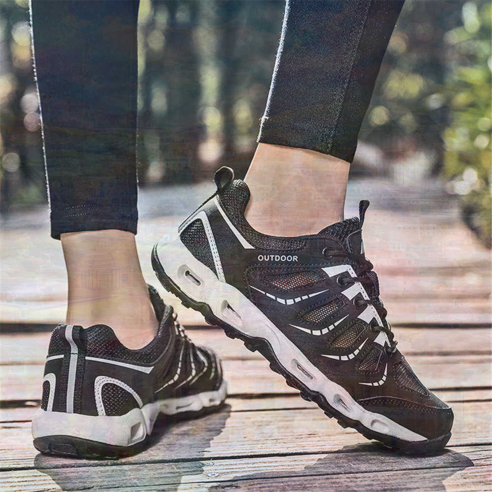 Sumer Round Tip Silver Sneaker - Kids Outdoor Volleyball 评论和价格