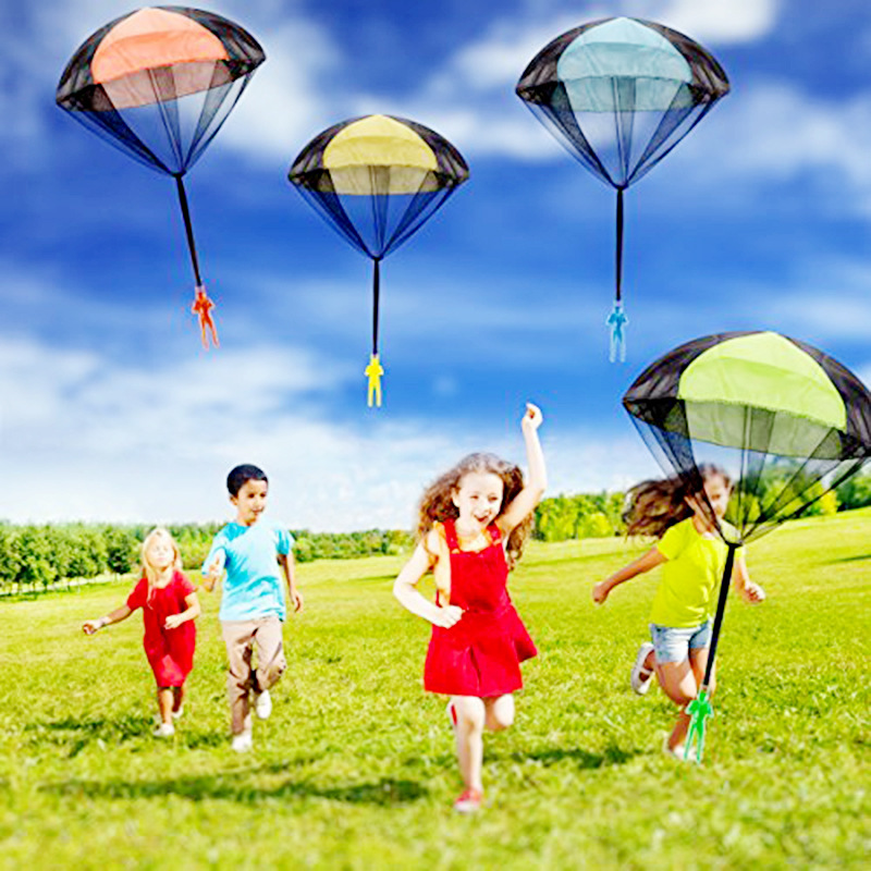 Hand Throwing Parachute Kids O - Kids Outdoor Volleyball 评论和价格